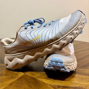 NNormal Tomir Trail Running Shoes - Unisex M9/W10.5 - Low Miles - Vibram